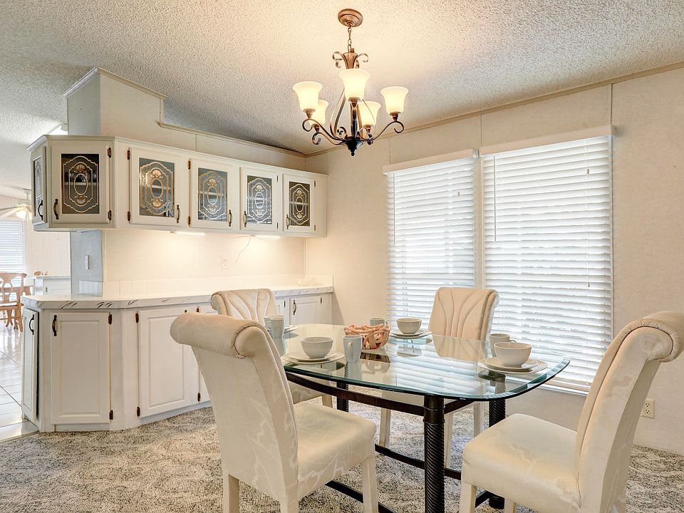 1st image of 908 Bougainvillea Circle