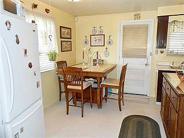 5th image of 6978 Sisto St