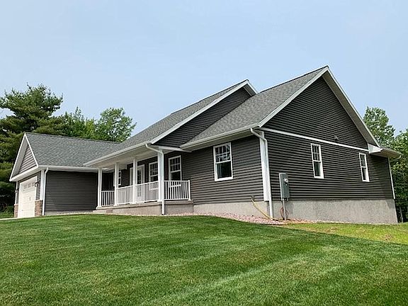5th image of 1910 N Creek Dr
