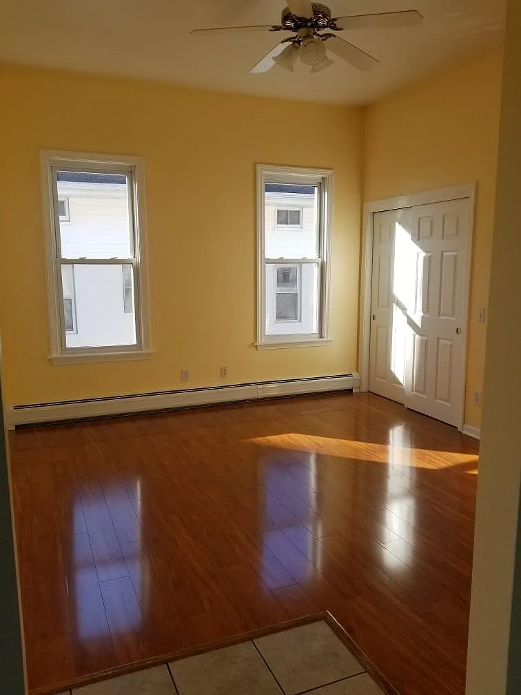 60 Ridge St — Photo 4