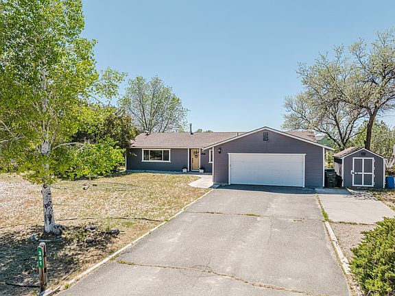 2nd image of 301 Lakeport Dr