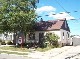 1720 43rd St, Kenosha, WI 53140