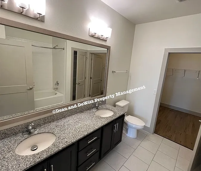 New Luxury Rentals In The Heart of Largo — Photo 20