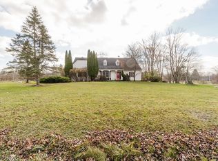 13241 County Line Rd, Chesterland, OH 44026