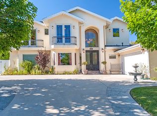 18813 Tuba St, Northridge, CA 91324