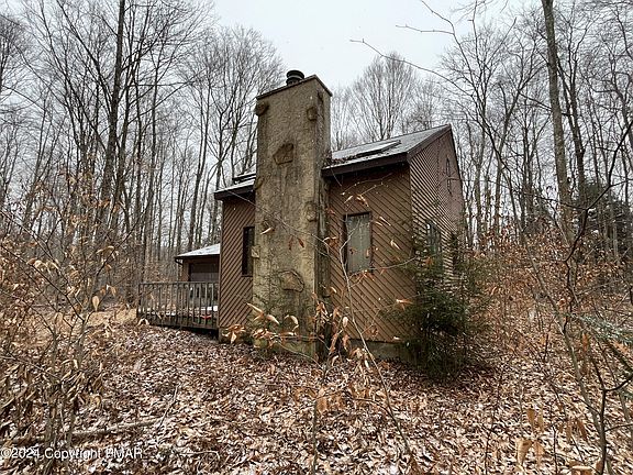 2nd image of 11 Laurette Dr