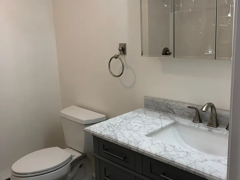 23 Columbia Ave #B — Photo 4