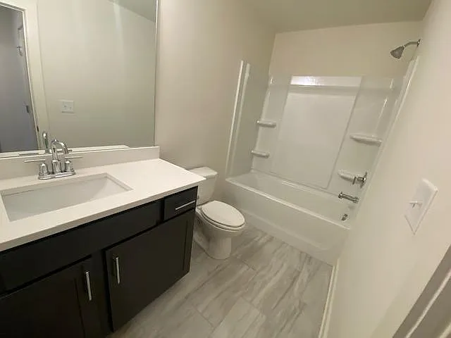 104 Auburn Gate Ln — Photo 16