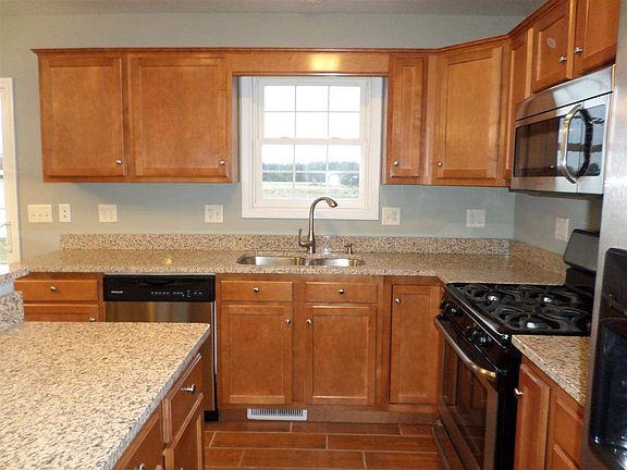 5th image of 30749 Swede Dr