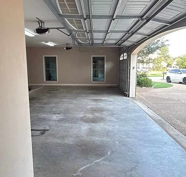 9572 Rochel Dr — Photo 109