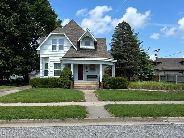 421 Brown Ave