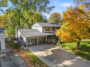 16 Briarfield Cres, Saint Catharines, ON L2T 3T5
