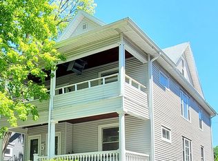 2121 Harriet Ave, Minneapolis, MN 55405