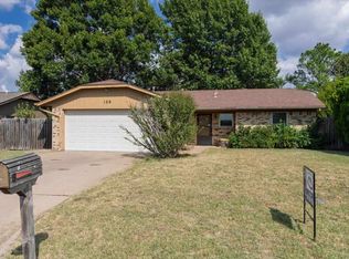 120 SE Tattershall Way, Lawton, OK 73501