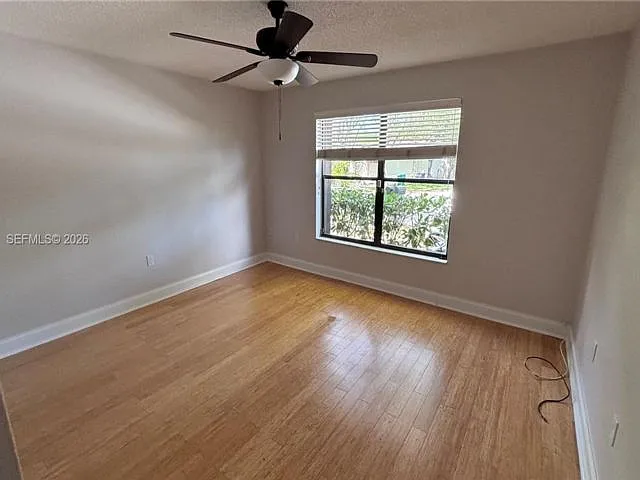 4 bed, 2.0 bath, 1775 sqft, $4,100 — Photo 4