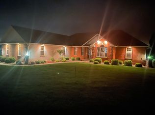 2330 Oakwood Ln, Marseilles, IL 61341