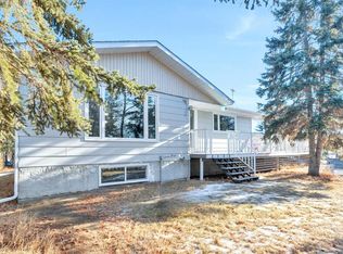 2 W View Dr, Ponoka County, AB T0C 0Y0