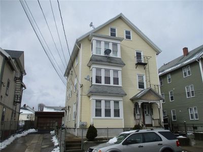 107-109 Summer St, Central Falls, RI, 02863