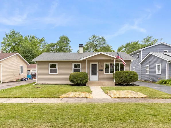892 Taylor Ave, Aurora, IL 60506