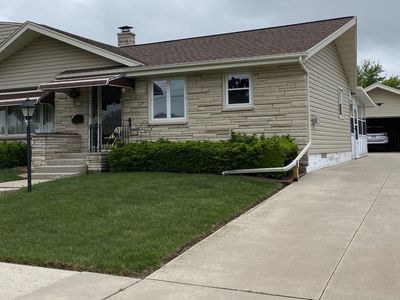 1212 S 35th St, Manitowoc, WI, 54220