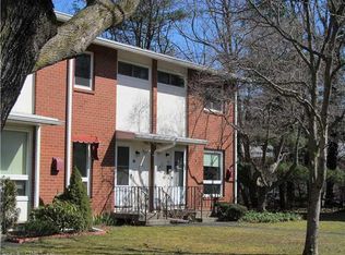 84 Centerbrook Rd #84, Hamden, CT 06518