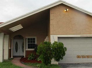 3519 SW 69th Way, Miramar, FL 33023