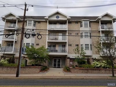420 Passaic St APT 4E, Hackensack, NJ, 07601