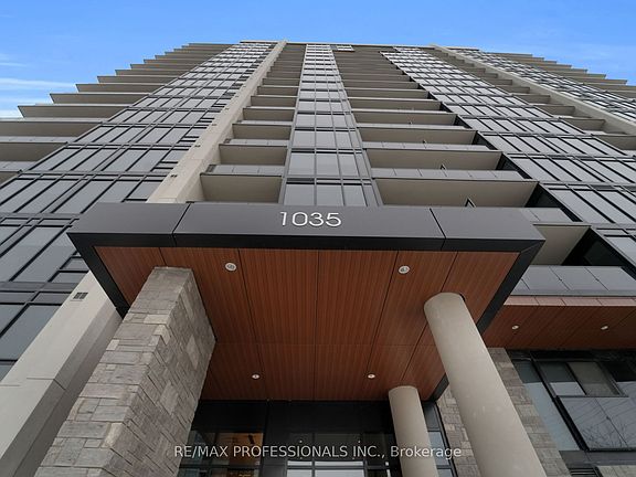 2nd image of 1035 Southdown Rd #1402