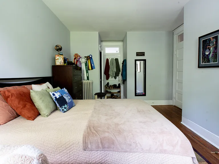 148 Adams St NW — Photo 20