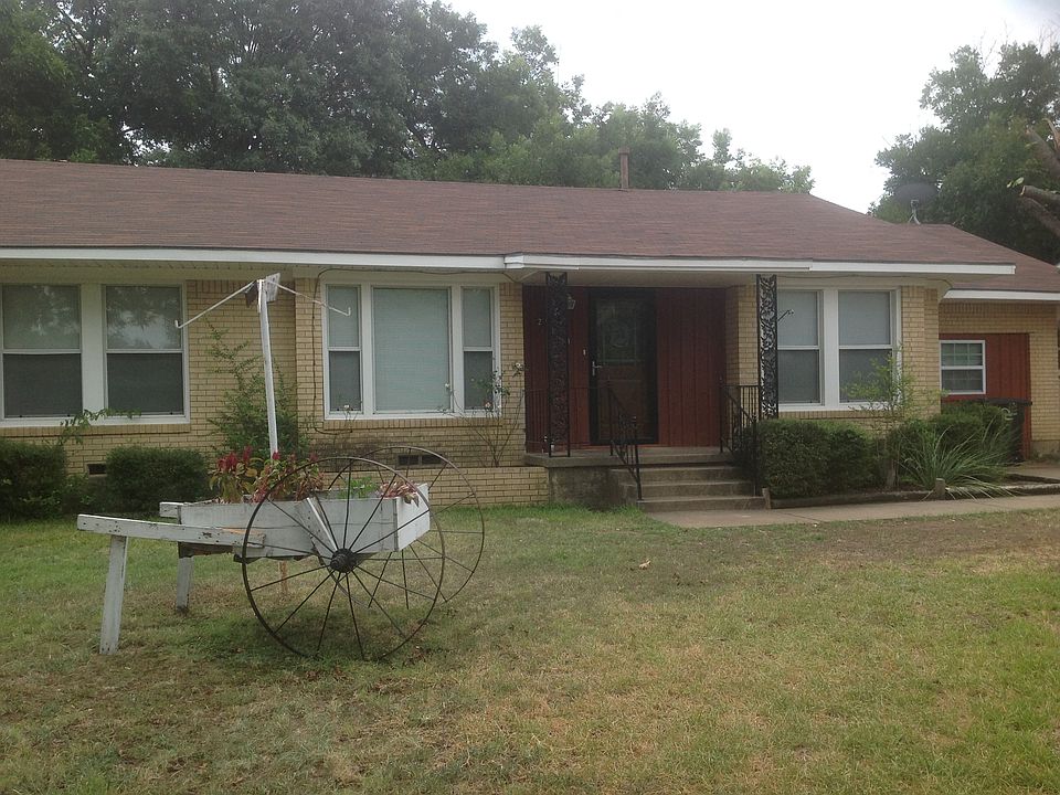 1st image of 203 Woodard Ave