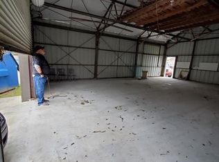 1028 Nederland Ave, Nederland, TX 77627