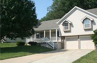 1st image of 900 NE Bryant Dr