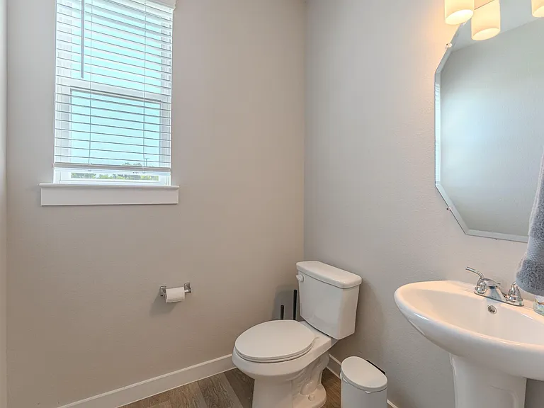 494 S Centro Cir #A — Photo 23