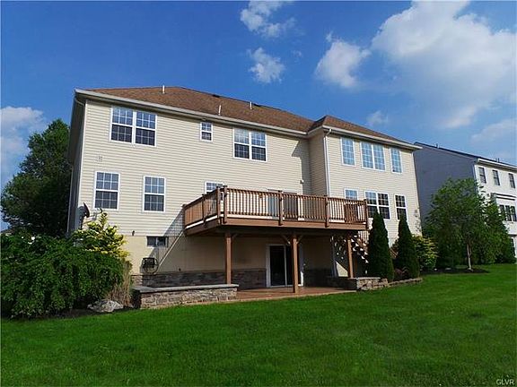 3rd image of 112 McNair Cir