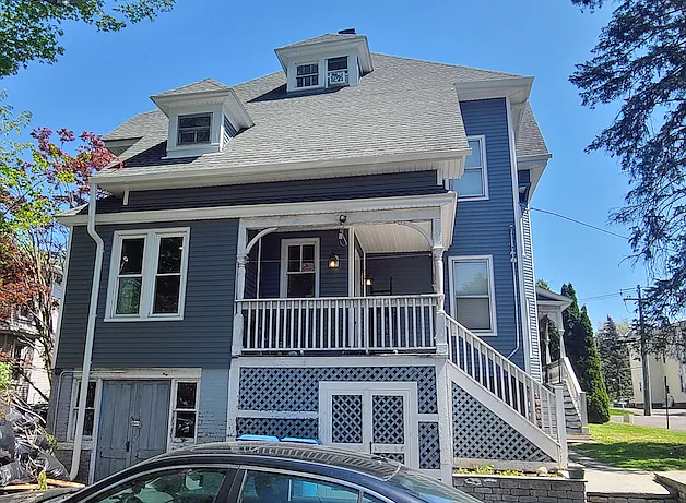 71 Vine St #6 — Photo 6