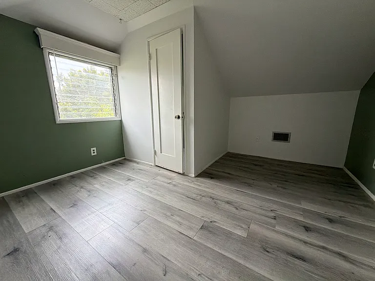 122 E Linda Vista Ave — Photo 15