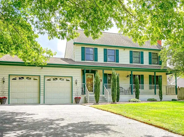 123 Lillian Ave, Sicklerville, NJ 08081