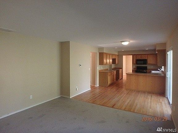 4th image of 3320 125th Ave NE