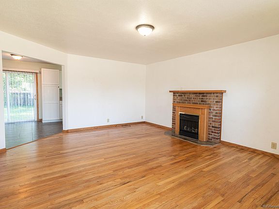 5th image of 1414 Palmer Dr