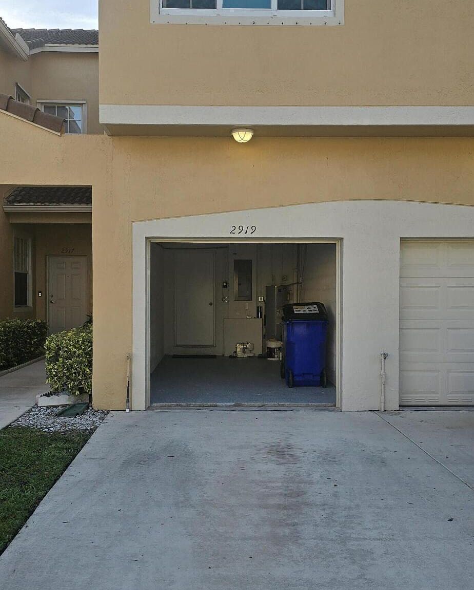 2919 Crestwood Terrace #5103