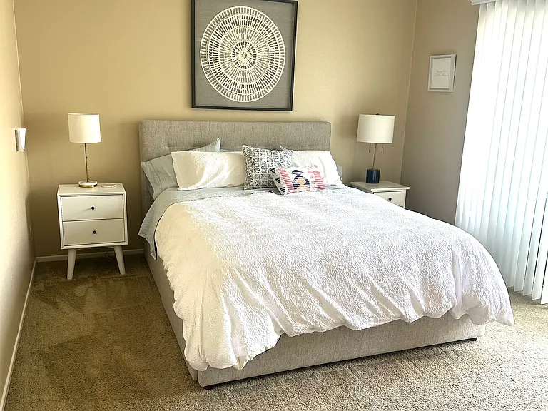 463 Cypress Dr #B — Photo 1