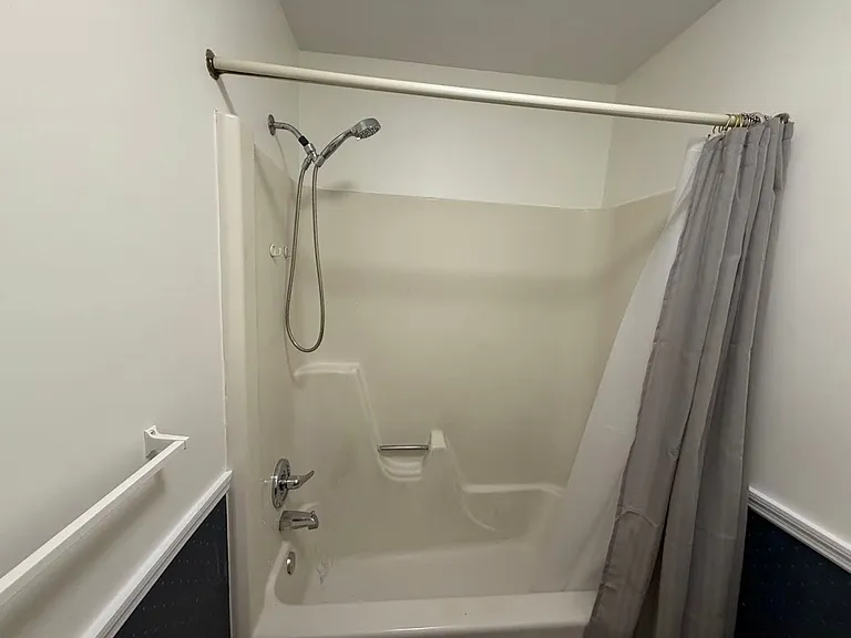 2012 Hale Ct — Photo 18