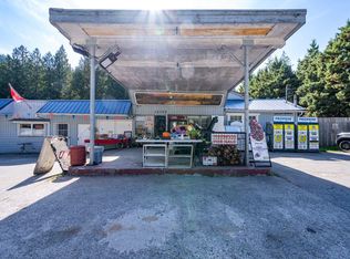 28588 Dewdney Trunk Rd, Maple Ridge, BC V2W1M1