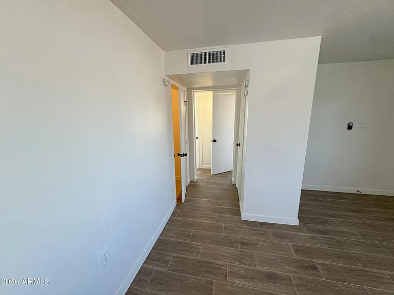 546 S Hobson #A — Photo 20