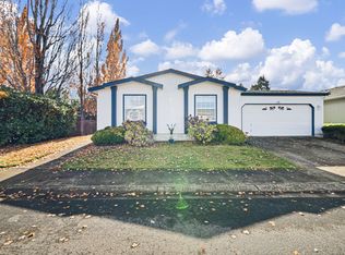 4055 Royal Ave SPACE 24, Eugene, OR 97402