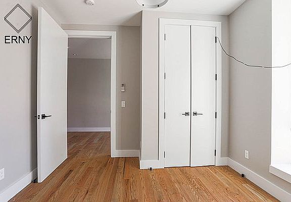 4th image of 1405 Herkimer St #1A