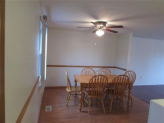 11 x 10 Dining Room