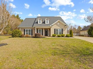 1 Laurel Grove Dr, Simpsonville, SC 29681