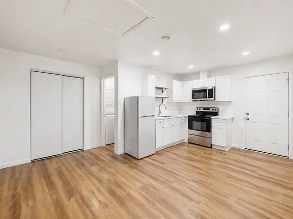 1718 Fairmount Blvd, Riverside, CA 92501