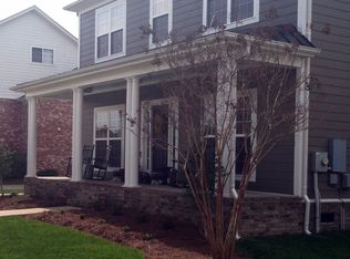 2215 Clays Mill Dr, Murfreesboro, TN 37129